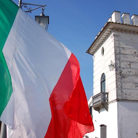 La Torretta Bianca Panzió Cava deʼ Tirreni Kültér fotó