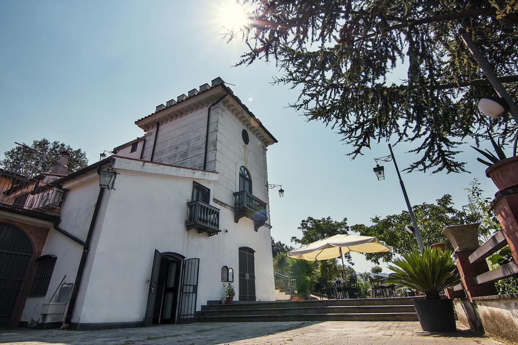 La Torretta Bianca Panzió Cava deʼ Tirreni Kültér fotó